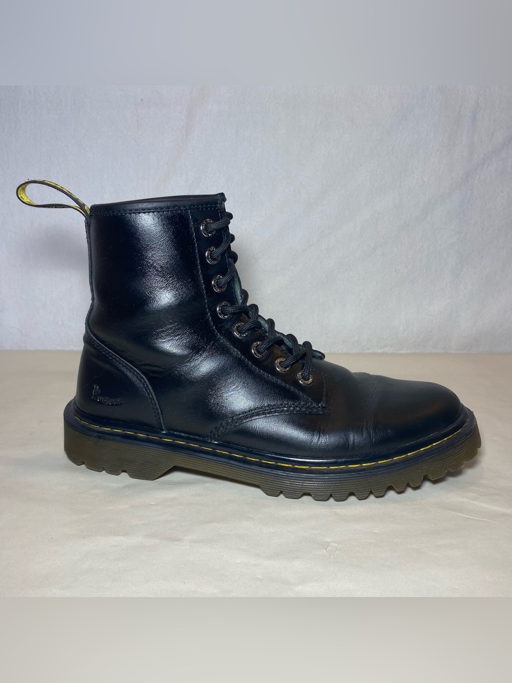 Dr. Martens AWLEY Combat Boots Black Leather Biker Grunge Men’s 9 / Women’s 10